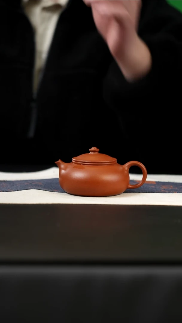 茶壶紫砂宝山红降，寒江，150cc