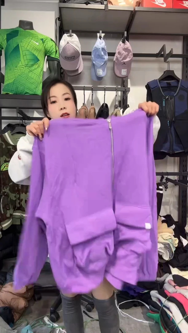 1121 编码 耐克卫衣服饰过款为准 尺码