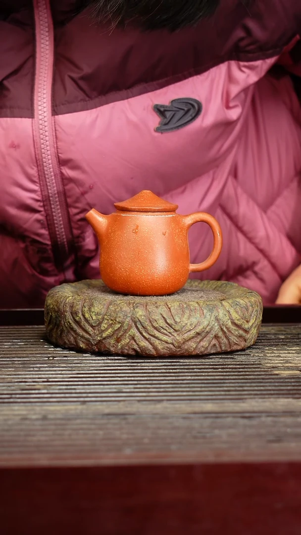 宜兴原矿紫砂壶茶壶宜兴原矿紫砂壶茶壶100C