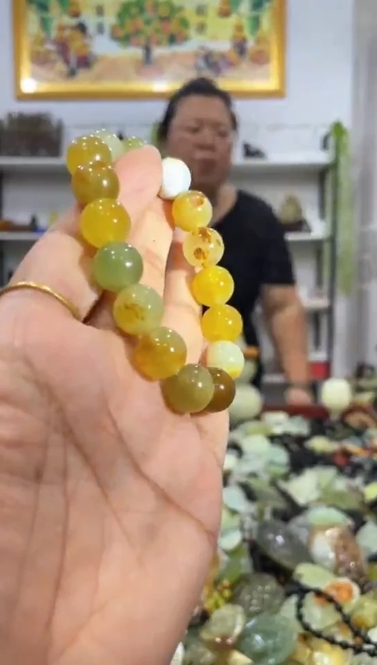 未镶嵌岫玉手串