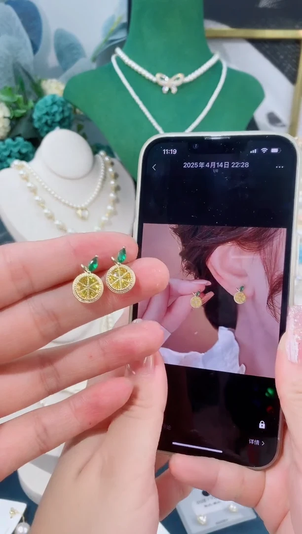 铜合金合成立方氧化锆925银柠檬耳钉