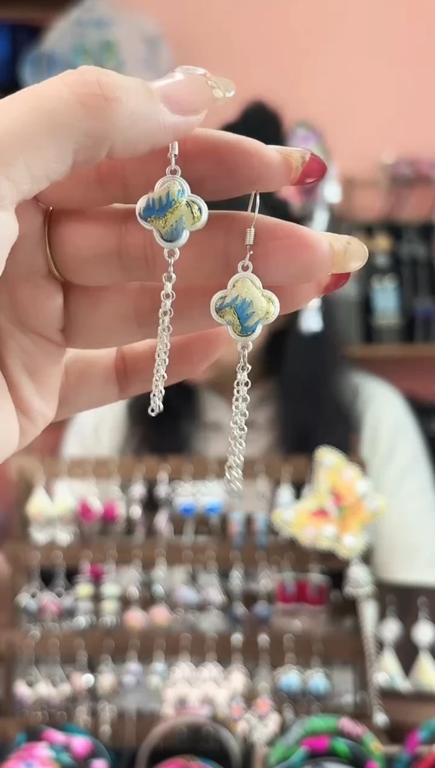 织绣艺枝独绣手工饰品133