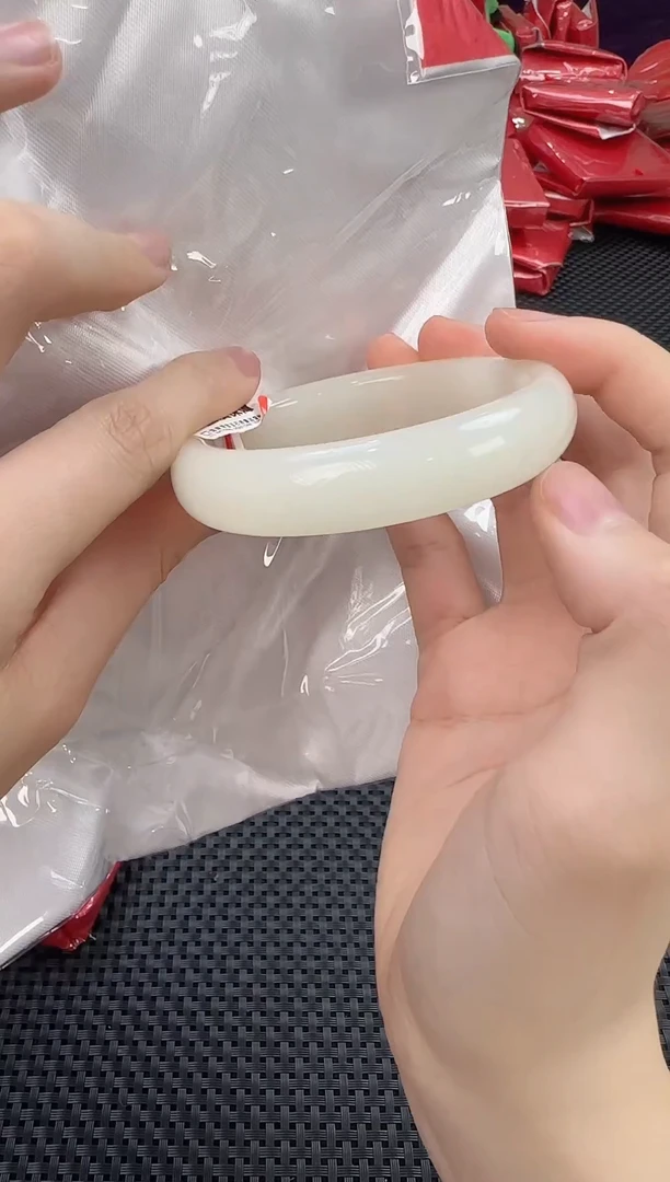 未镶嵌手镯石英质玉手镯圈口54