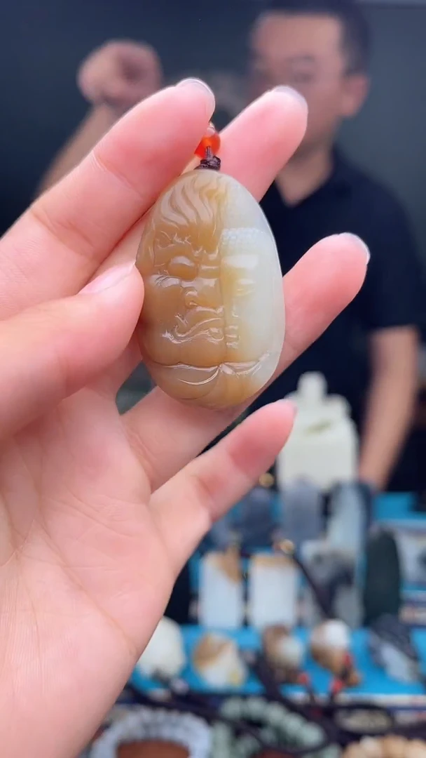 未镶嵌和田玉挂件1