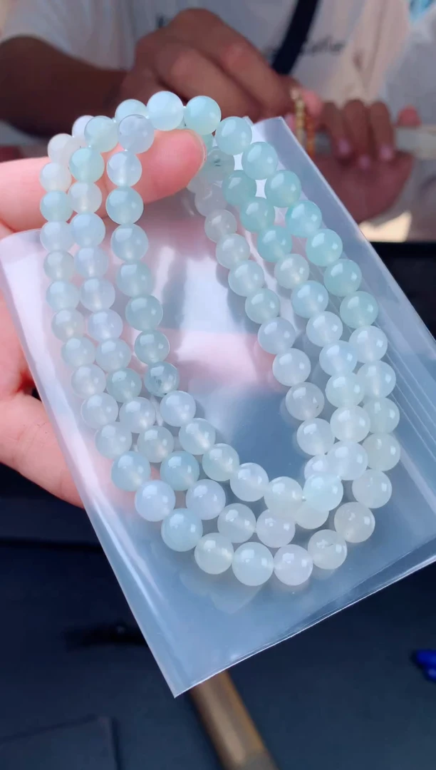 未镶嵌定制翡翠T****?毛货需精细抛光拍一发一