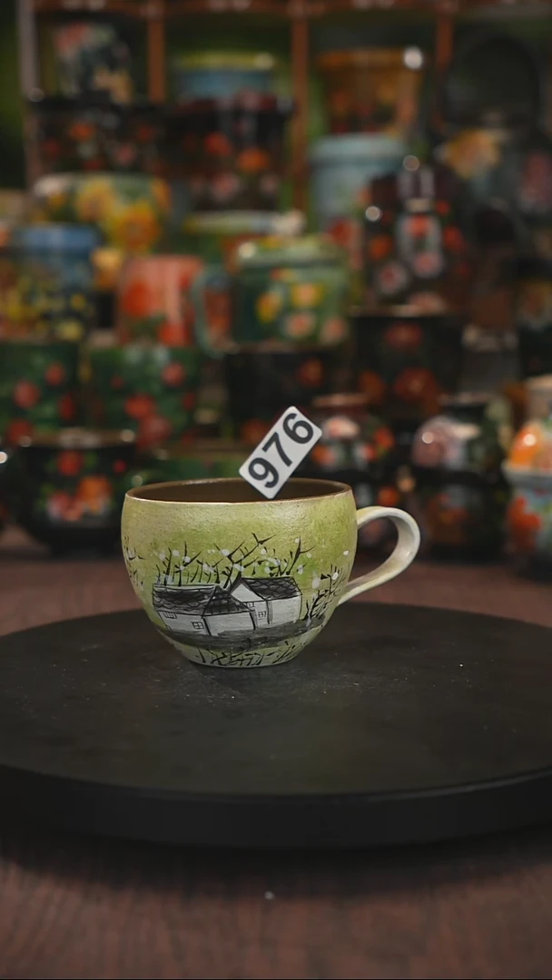 油画手绘釉下彩杯子976