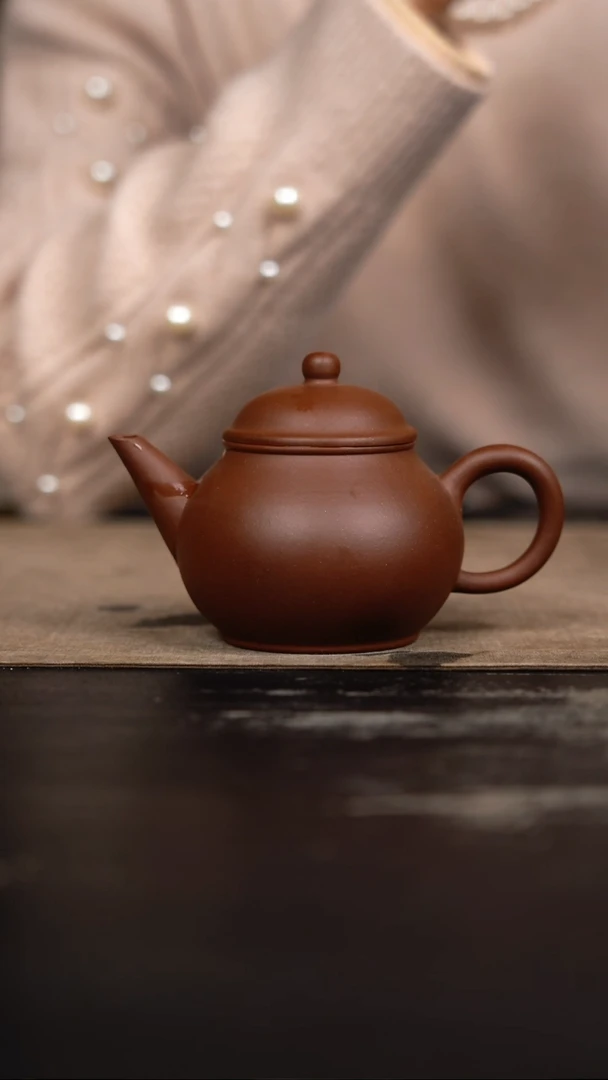 茶壶紫砂老紫泥水平