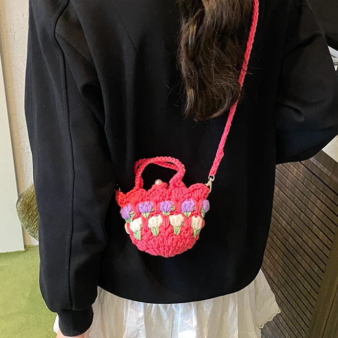 【成品】纯手工钩织郁金香耳机包女迷你可爱收纳小包单肩斜挎钥匙包