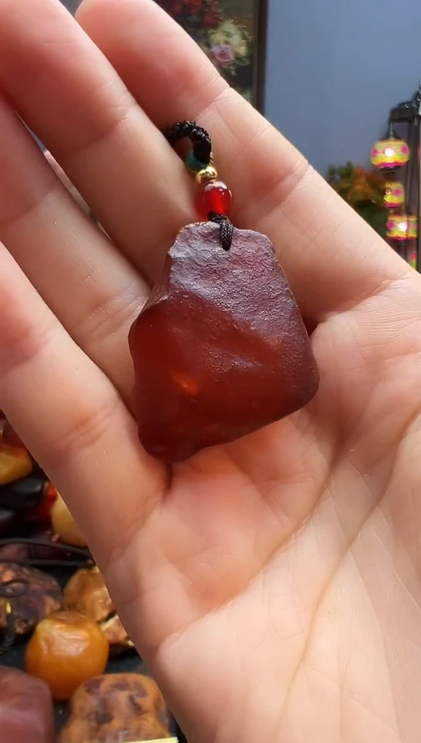 琥珀颈饰未镶嵌挂件