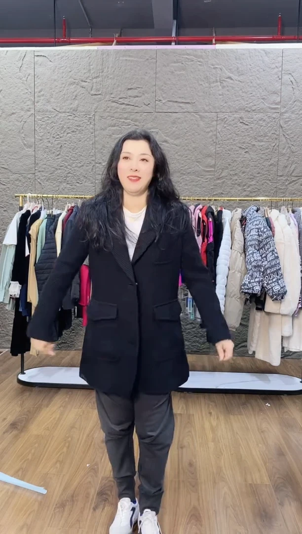 闪购衣服编码160