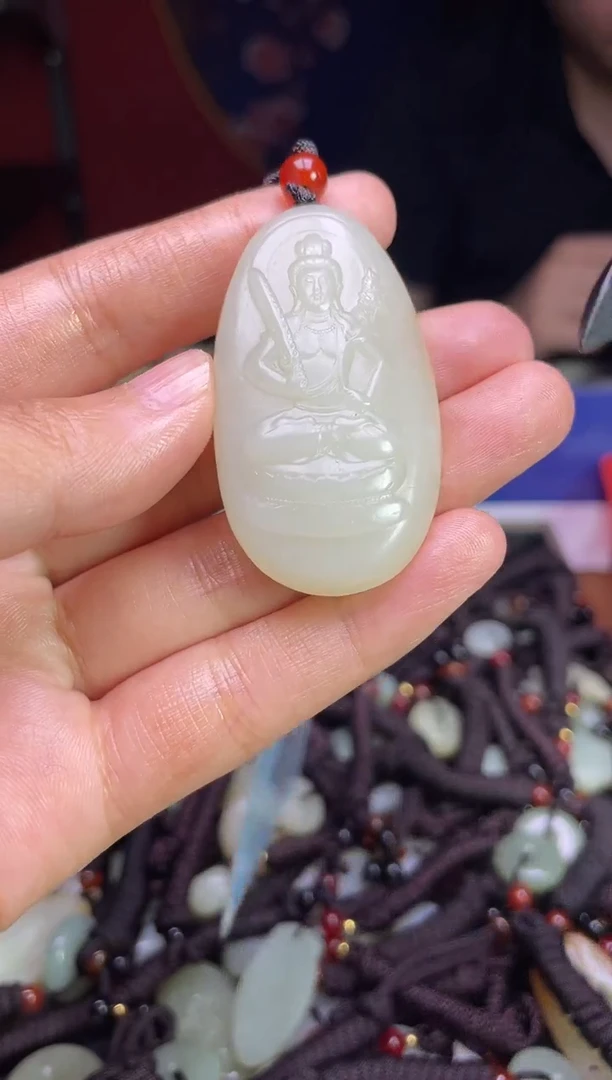 未镶嵌和田玉挂件1