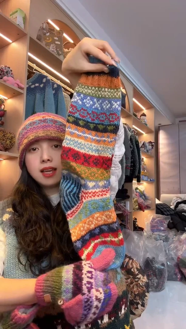 羊毛君*纯手工细线提花083