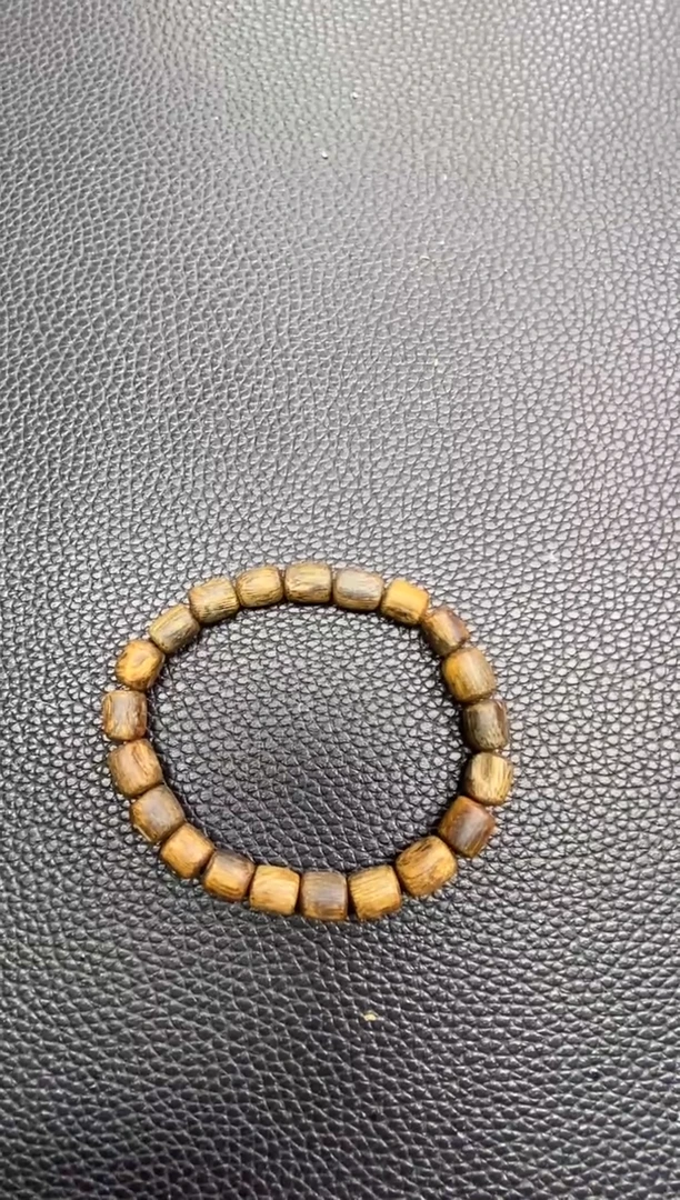 【闪购商品】沉香手串海南莺歌绿奇楠树心油