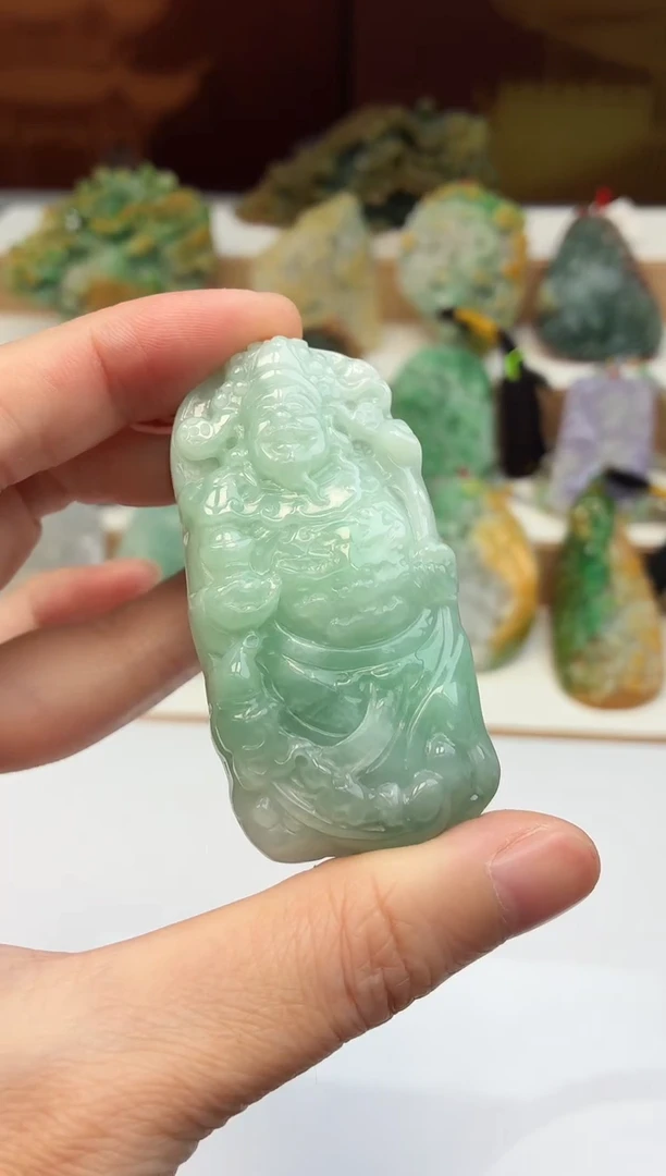 颈饰未镶嵌翡翠牌子