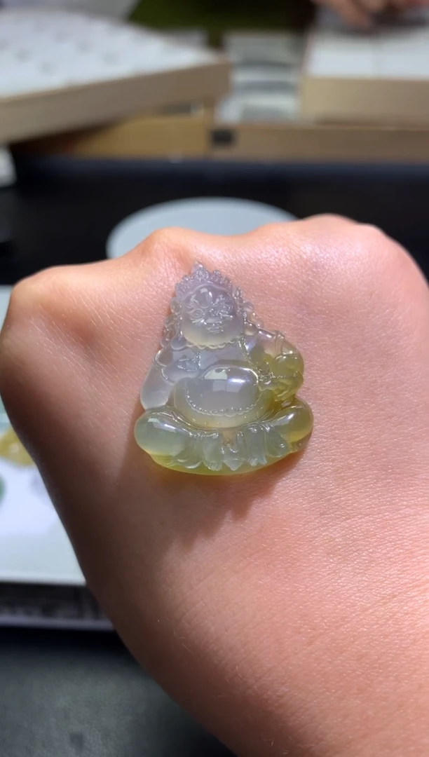 定制翡翠未镶嵌毛货