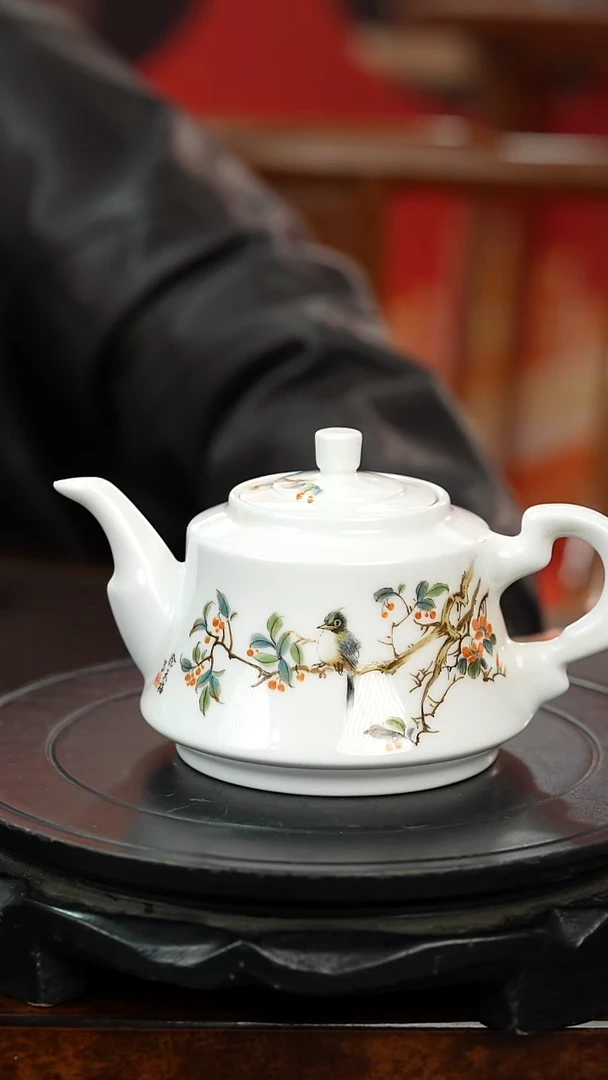 摆件10/25/12景德镇