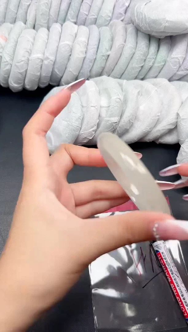 精品手镯，一物一拍H-004