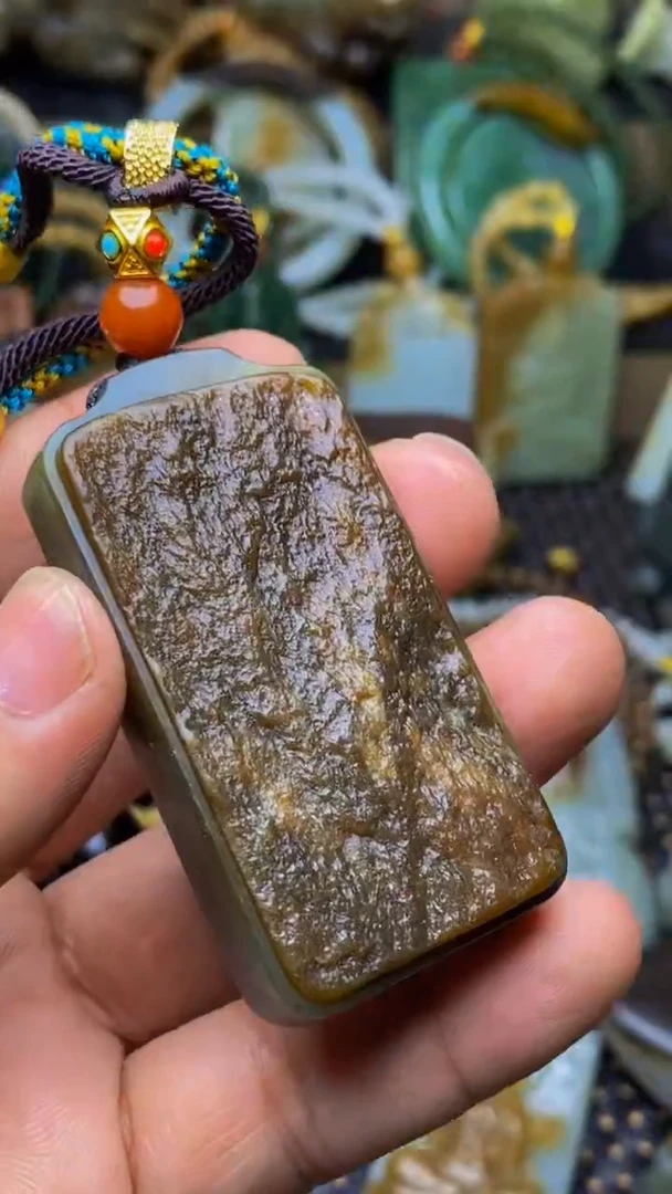 未镶嵌和田玉挂件1