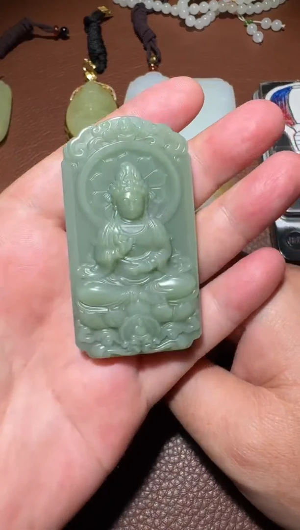 未镶嵌和田玉挂件G*和田玉