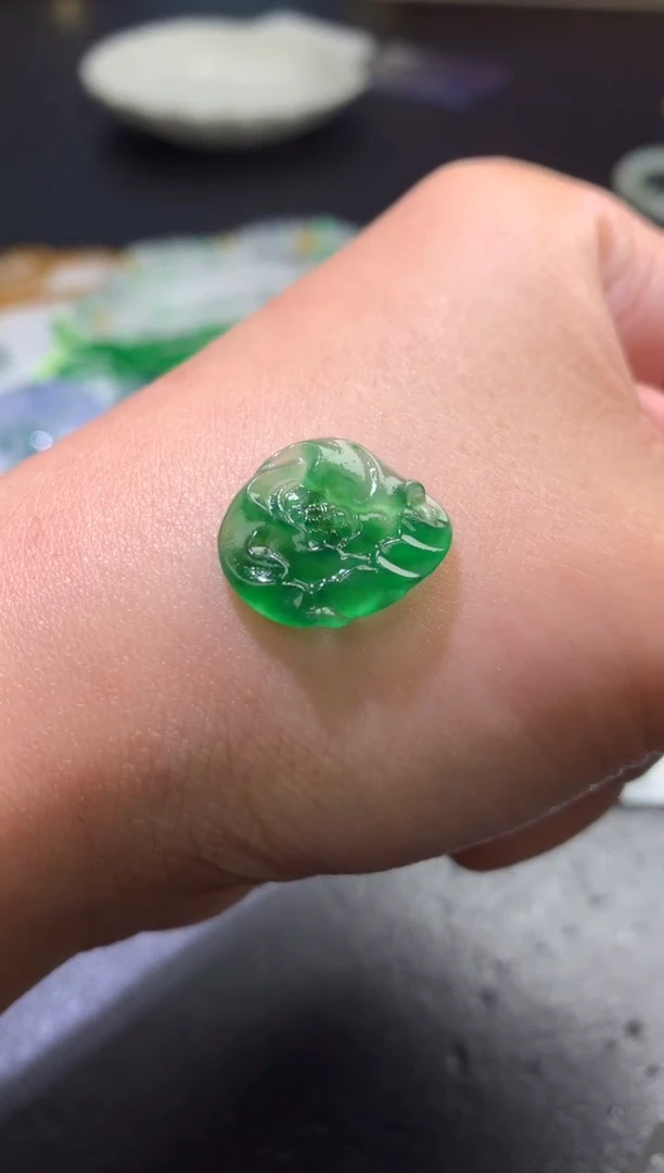 未镶嵌定制翡翠毛货 18-15-3.4