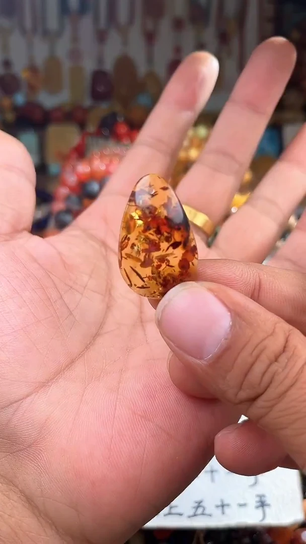 裸石琥珀未镶嵌美****作一物一拍 004265