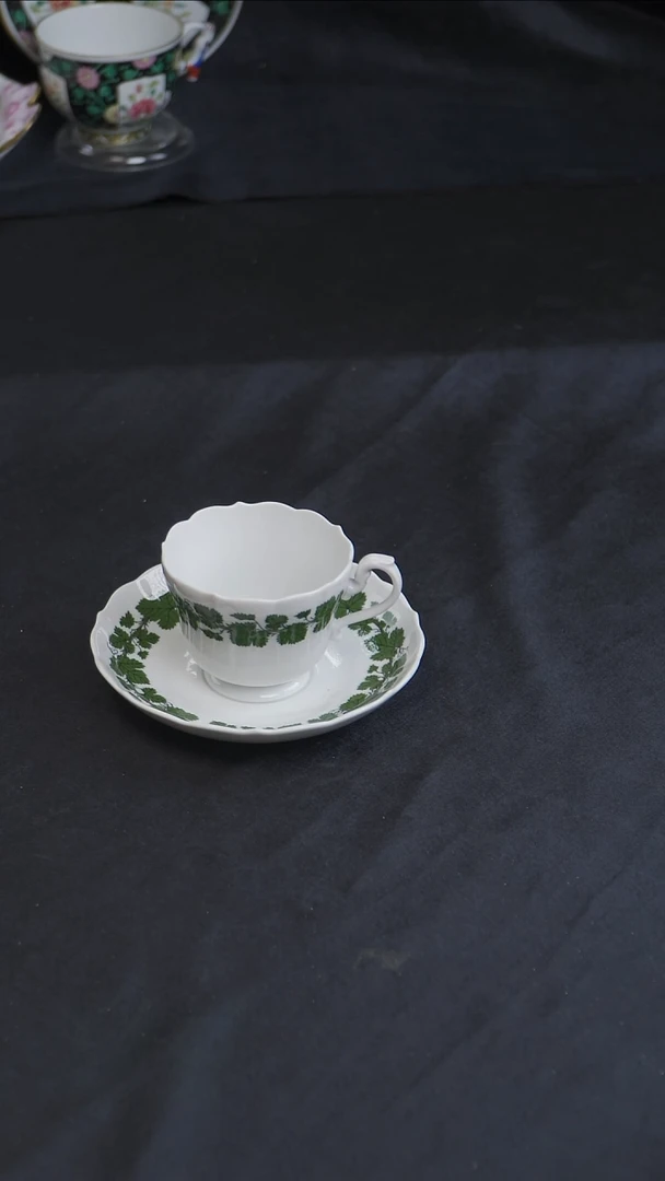 骨瓷婷婷中古器物如图所示115