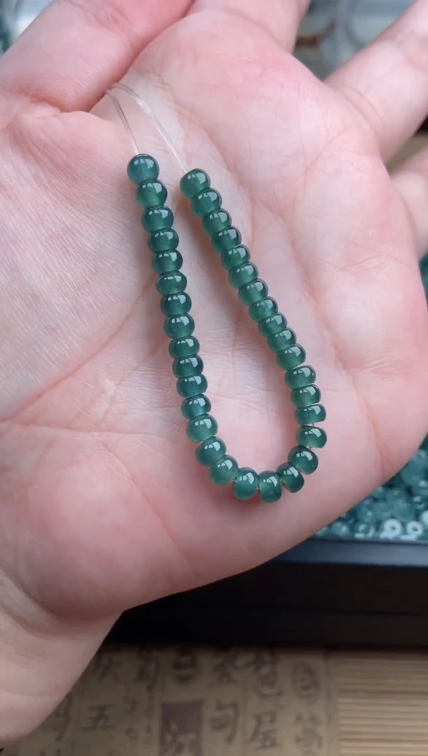 【闪购商品】翡翠手链未镶嵌算盘珠深色