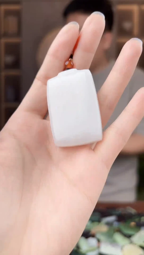 未镶嵌和田玉挂件拍一发一，多样性发货