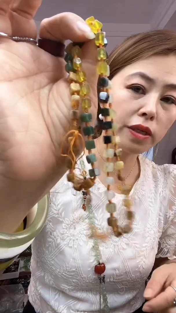 【闪购商品】岫玉链未镶嵌多样性发货其中之一