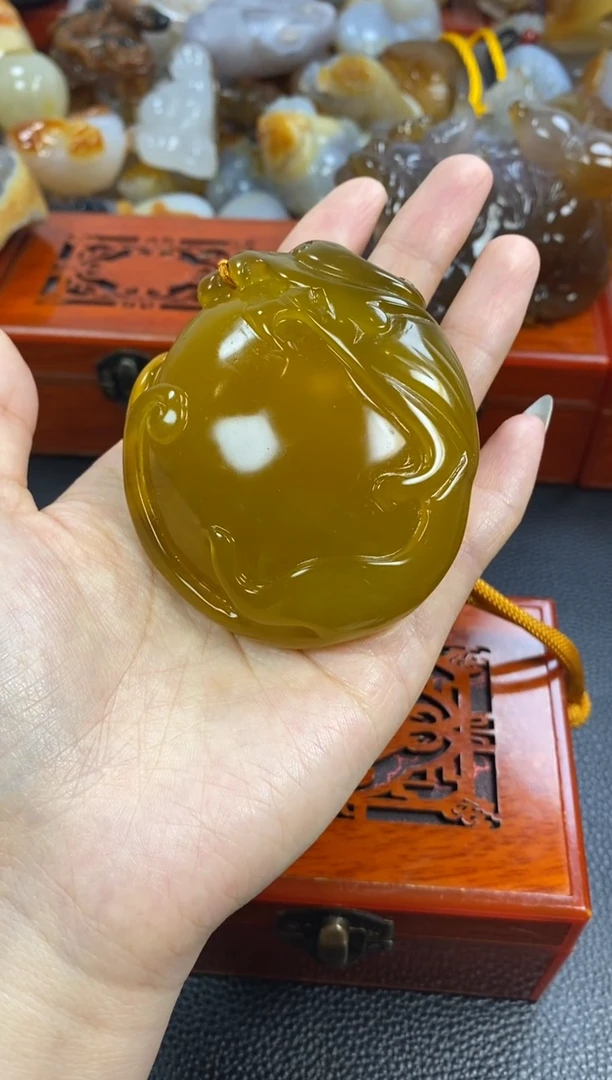 未镶嵌手把玛瑙/玉髓我**贝1