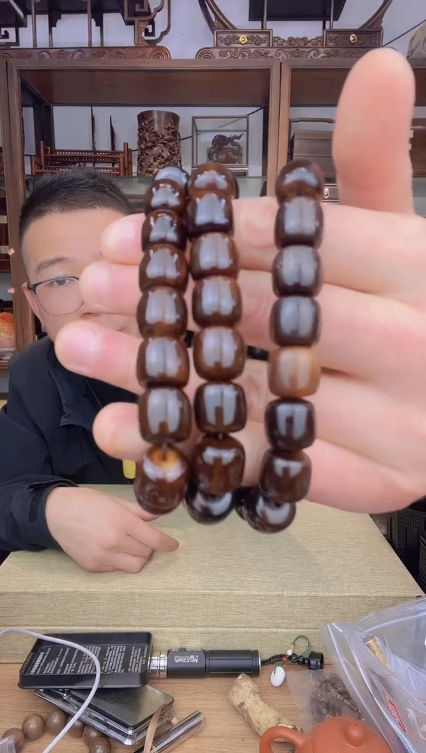 【闪购商品】乌木类书架843可可牛1112老型单圈手串