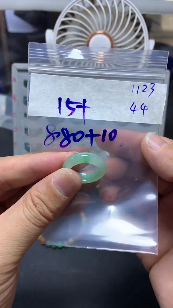 未镶嵌定制翡翠毛货需精细抛光拍一发一