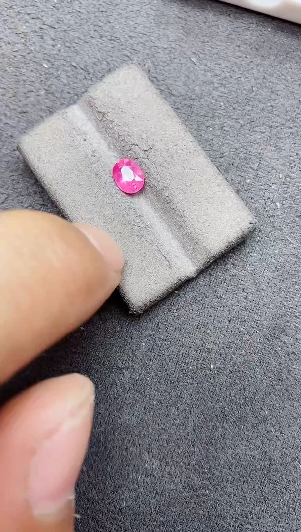 裸石尖晶石马亨盖1.03ct