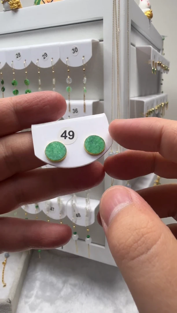 18K金镶嵌翡翠耳饰缅甸天然翡翠a货