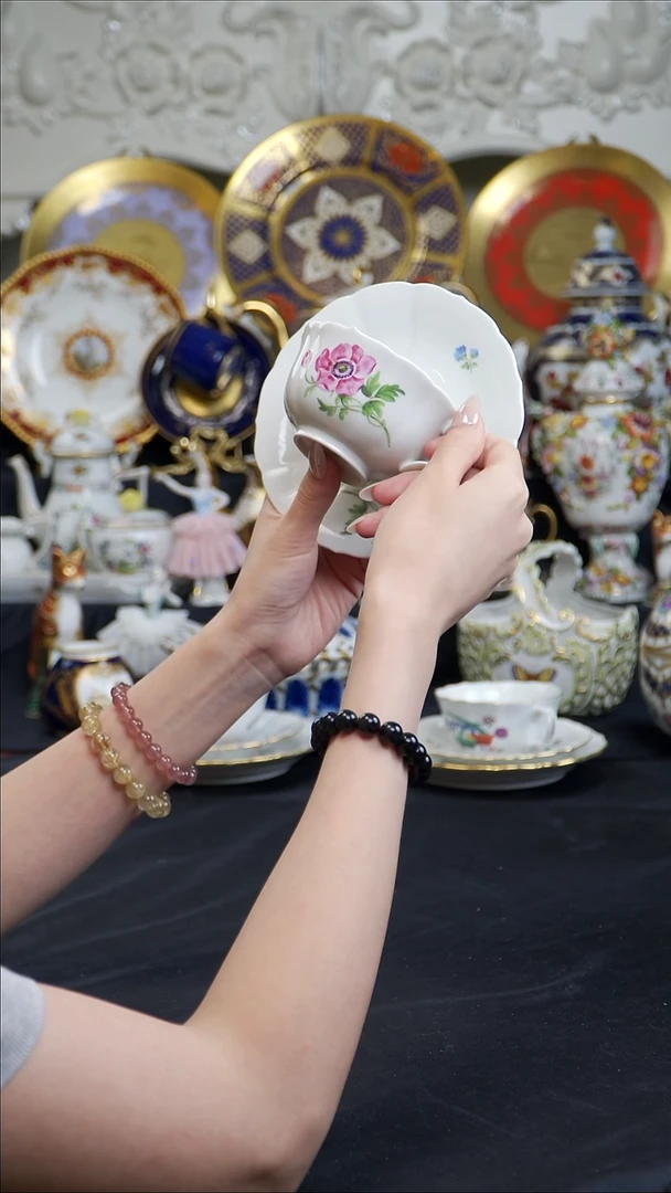 骨瓷婷婷中古器物如图所示78