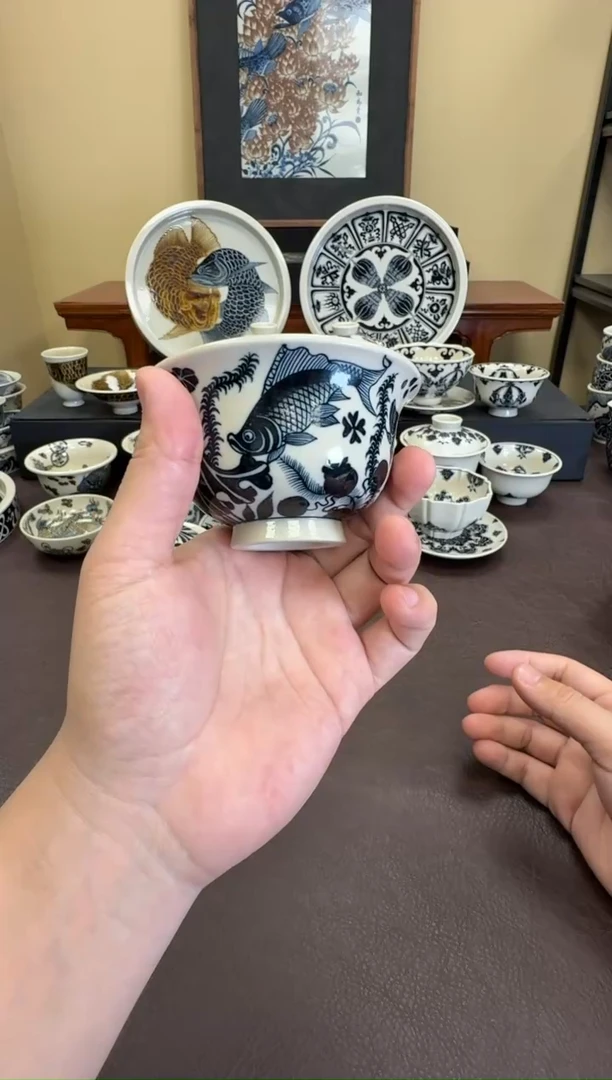 二号釉鱼藻纹压手杯