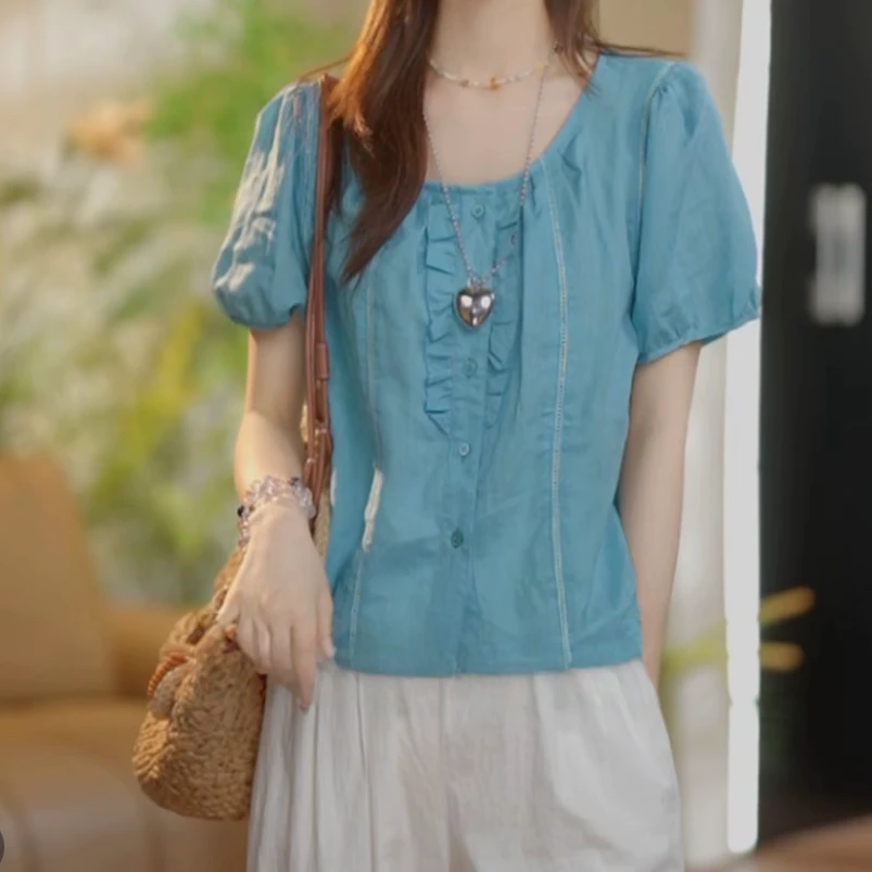 浪漫法式圆领木耳边丝绣精致上衣女2025早春新款气质显瘦小众衬衣