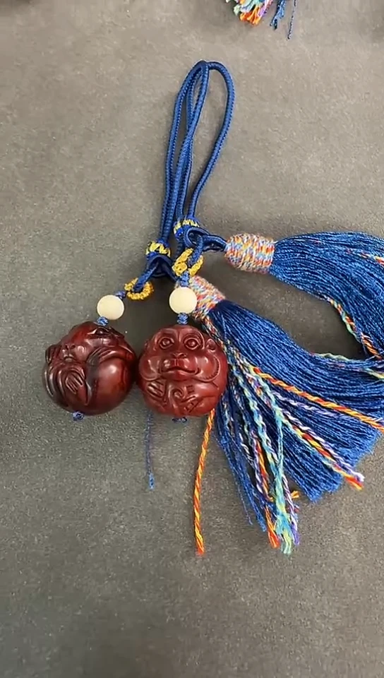 【闪购商品】小叶紫檀手串/手链石争手雕琴料挂饰 猴鼠