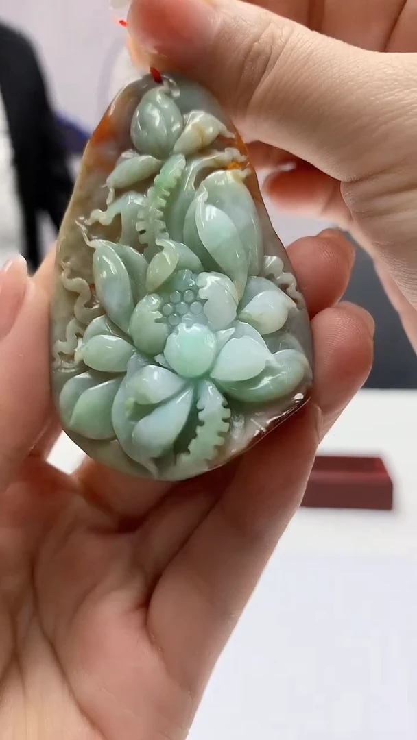 【闪购商品】定制翡翠未镶嵌4812ms-毛货159花