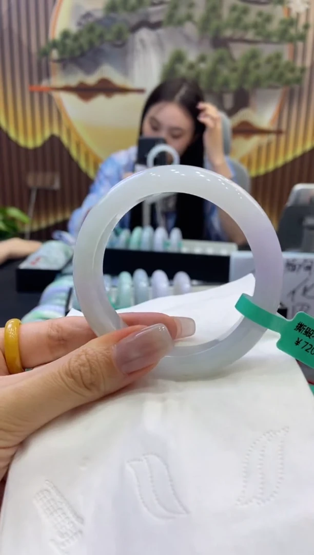 翡翠手镯未镶嵌00009571