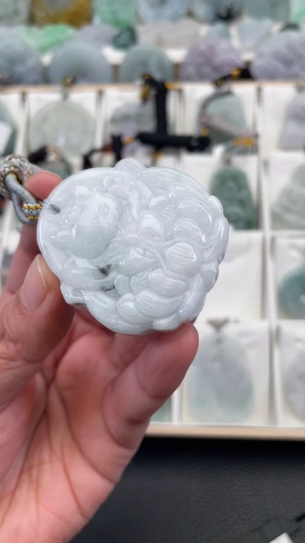 颈饰未镶嵌翡翠天然缅甸翡翠A货386