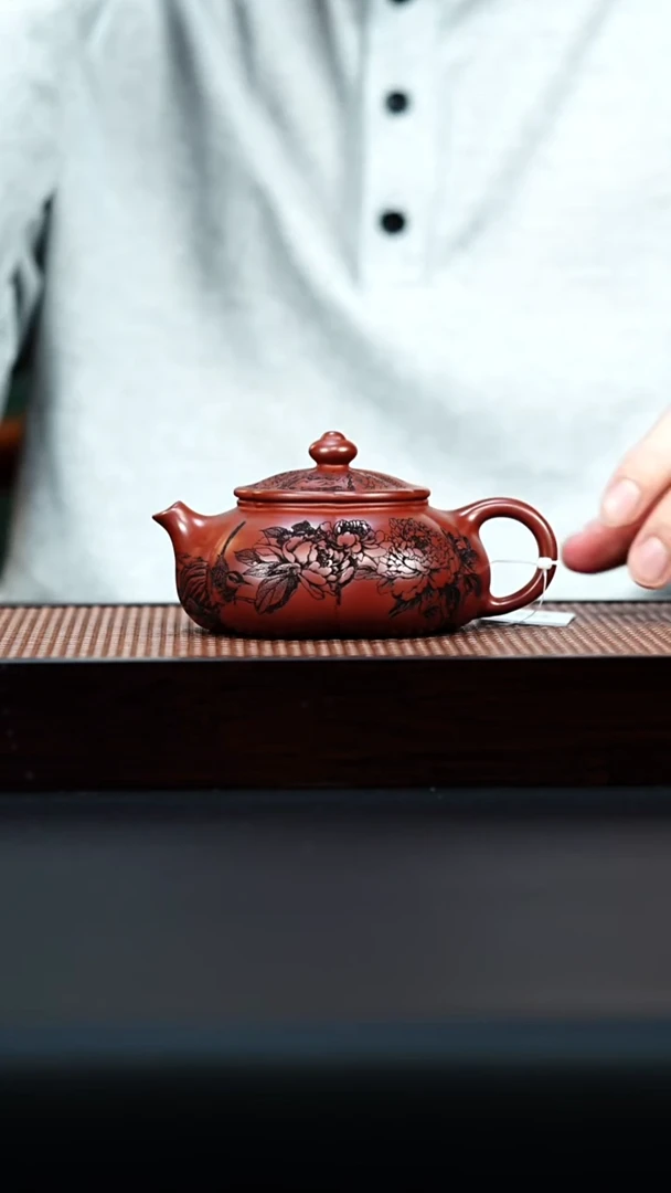 茶壶紫砂宜兴紫砂 筋纹寒江壶 牡丹