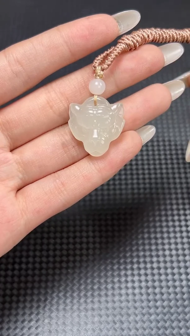 吊坠(不含链)未镶嵌和田玉99