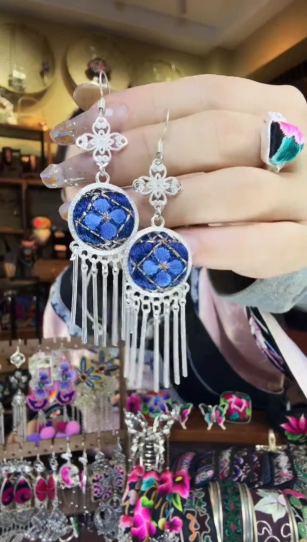 刺绣非遗刺绣民族风耳环