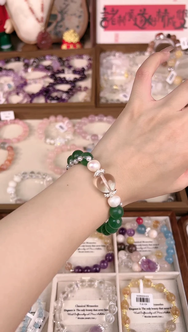 【闪购商品】水晶手链未镶嵌天然水晶多样性发货 颜色微差发其一