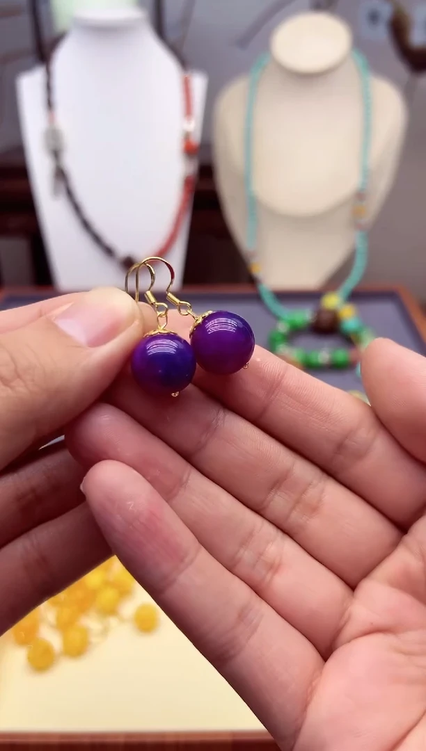 【闪购商品】苏纪石（舒俱来）耳钉14K金镶嵌E331