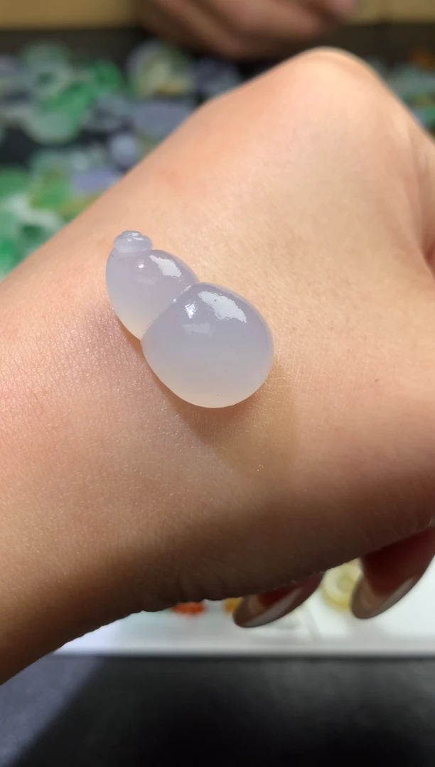 未镶嵌定制翡翠毛货 22.4-13-8