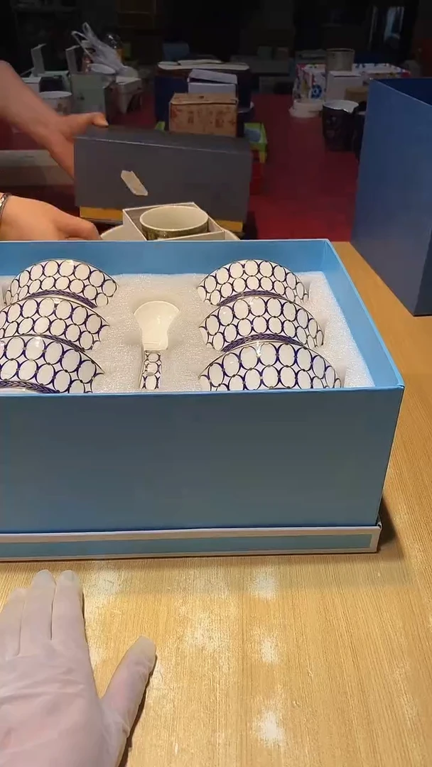 瓷片生活的本意是开心啊@@1