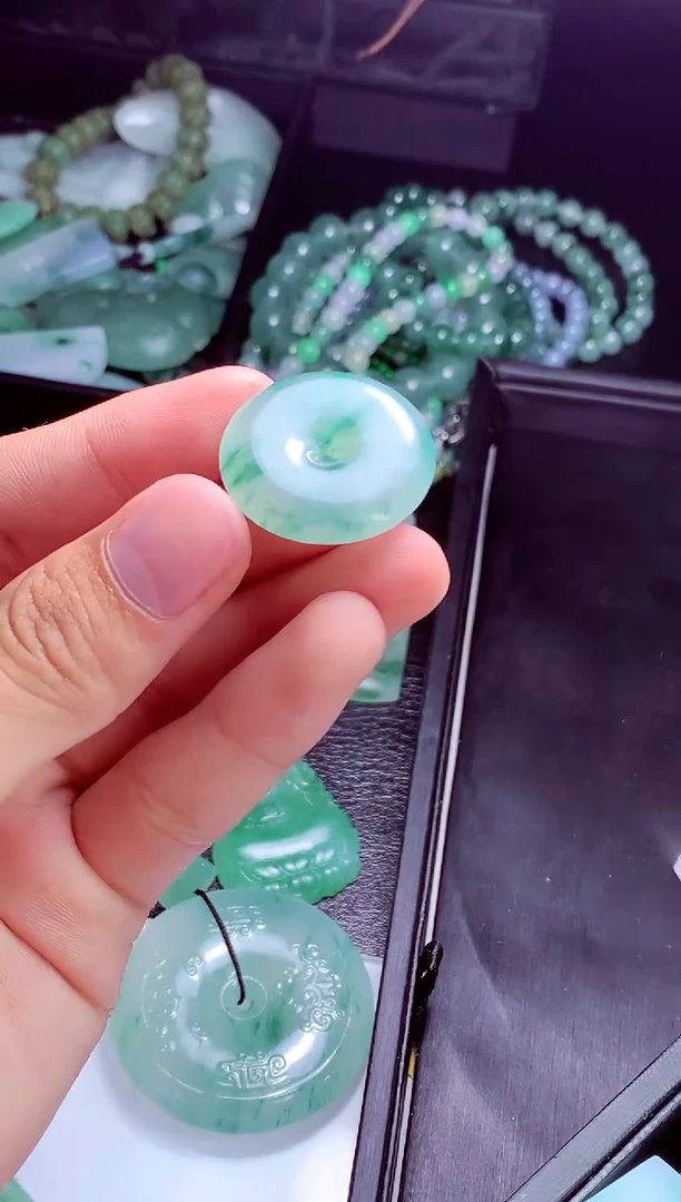 未镶嵌定制翡翠刘**#翡翠毛货定制