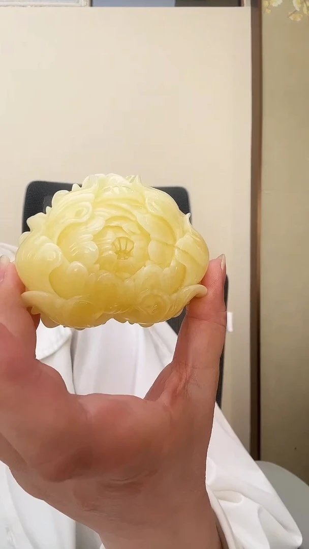 琥珀颈饰未镶嵌吊坠